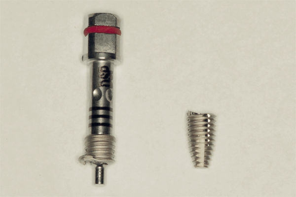 Read more about the article Análise da deformação e resistência ao torque das chaves de inserção em diferentes tipos de conexões implantares