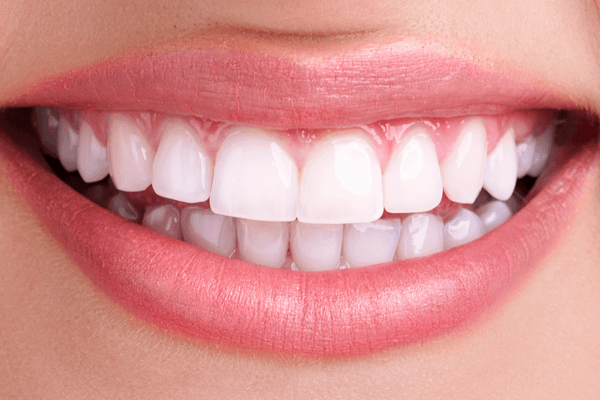 Read more about the article Comparação das características anatômicas periodontais entre indivíduos com padrões raciais distintos – revisão da literatura